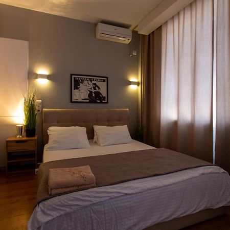 Modern Studio Beside Metro Yaroslava Mudroho, Universytet - Chernyshevska Str 95-7 خاركيف المظهر الخارجي الصورة