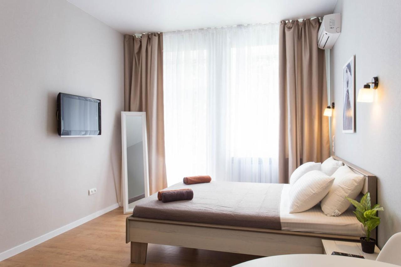 Modern Studio Beside Metro Yaroslava Mudroho, Universytet - Chernyshevska Str 95-7 خاركيف المظهر الخارجي الصورة