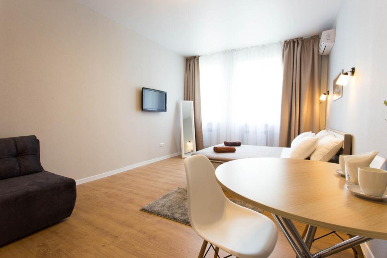 Modern Studio Beside Metro Yaroslava Mudroho, Universytet - Chernyshevska Str 95-7 خاركيف المظهر الخارجي الصورة