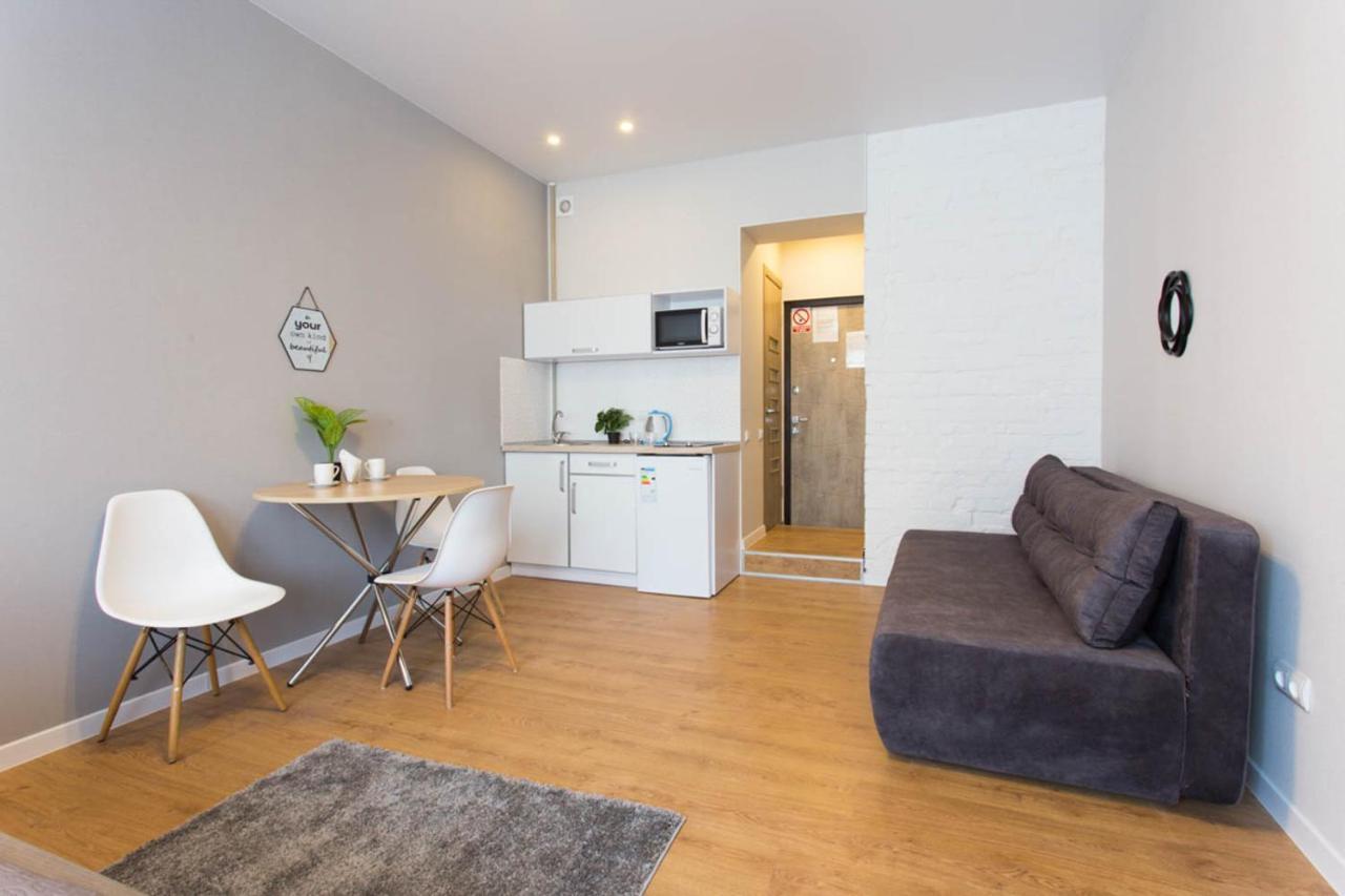 Modern Studio Beside Metro Yaroslava Mudroho, Universytet - Chernyshevska Str 95-7 خاركيف المظهر الخارجي الصورة