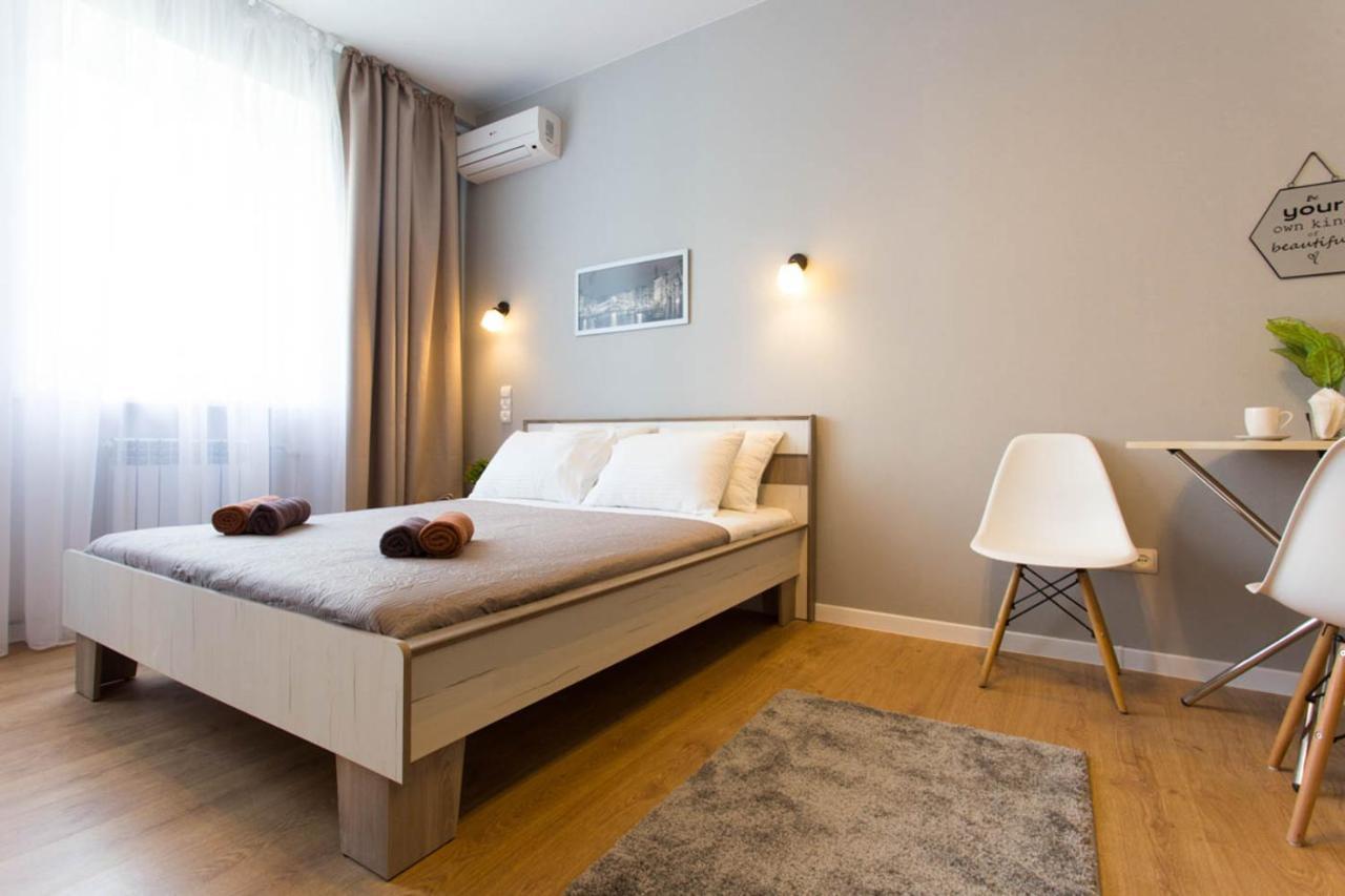 Modern Studio Beside Metro Yaroslava Mudroho, Universytet - Chernyshevska Str 95-7 خاركيف المظهر الخارجي الصورة