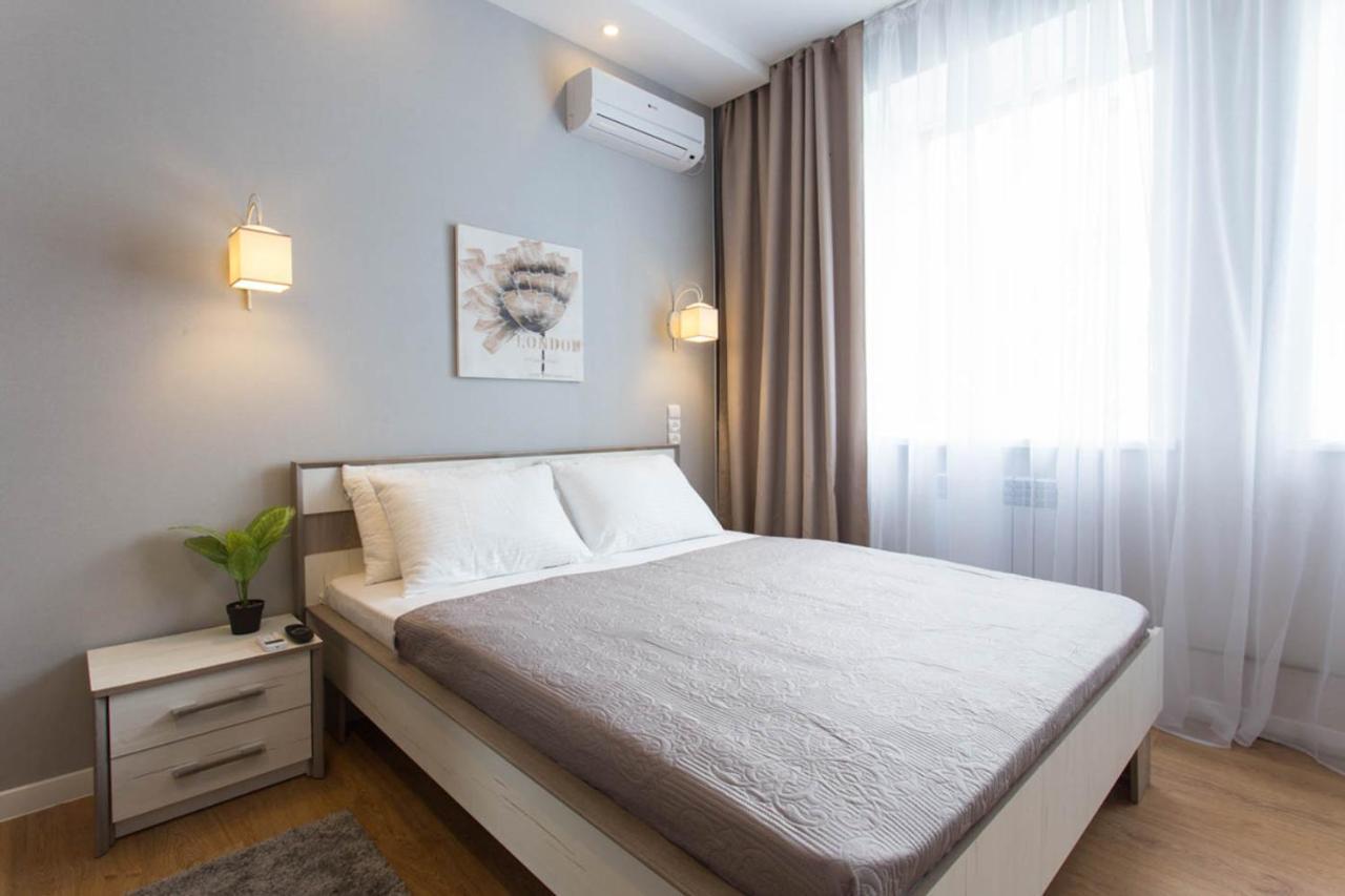 Modern Studio Beside Metro Yaroslava Mudroho, Universytet - Chernyshevska Str 95-7 خاركيف المظهر الخارجي الصورة