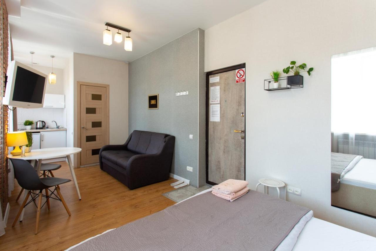 Modern Studio Beside Metro Yaroslava Mudroho, Universytet - Chernyshevska Str 95-7 خاركيف المظهر الخارجي الصورة